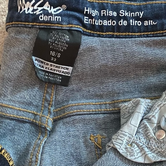 Mossimo jeans 16S high rise. Short length - Picture 5 of 7